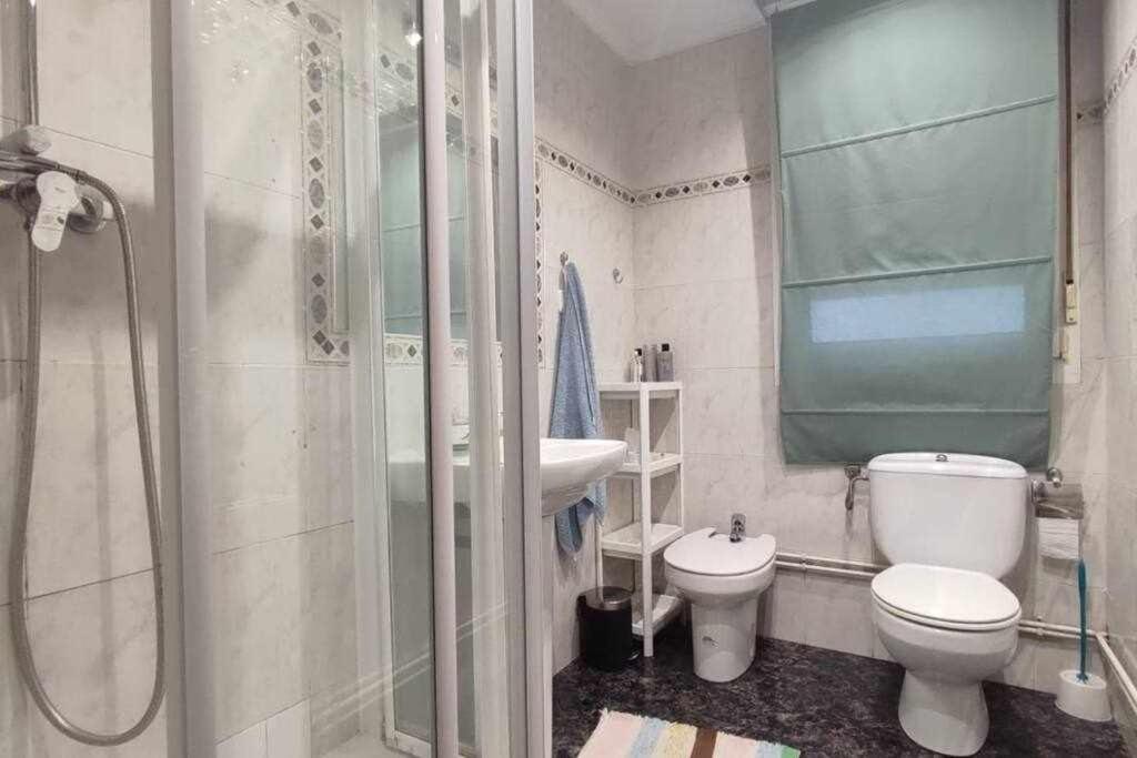 Fliphouse Rooms Pension Бильбао Номер фото